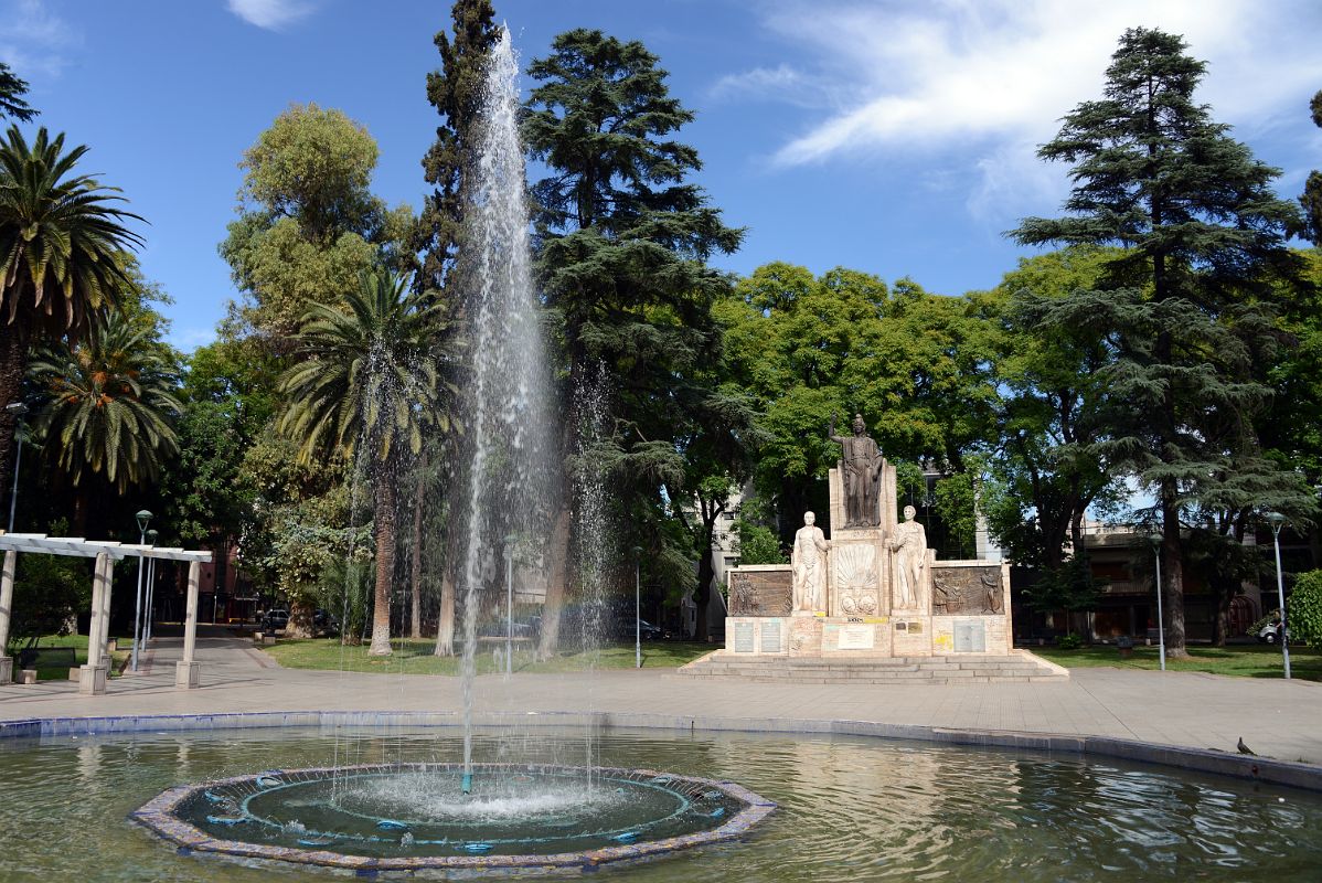10-01 Plaza Italia Fountain and Statue In Mendoza